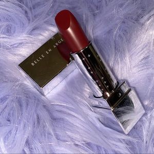 Belle En Argent Light And Angels Matte Lipstick